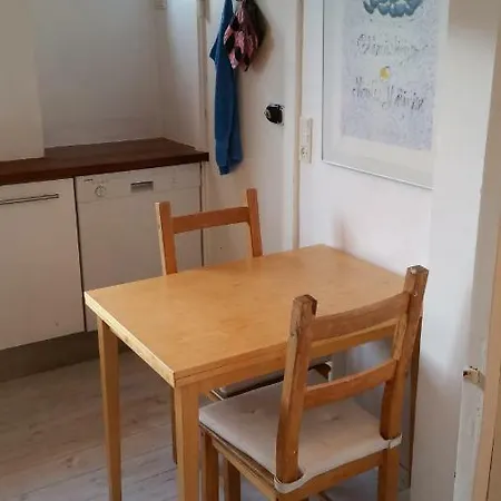Apartment Storby Refugiet - Praktisk Og Roligt *
