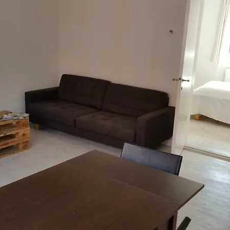 Apartment Storby Refugiet - Praktisk Og Roligt