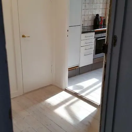 Apartment Storby Refugiet - Praktisk Og Roligt *
